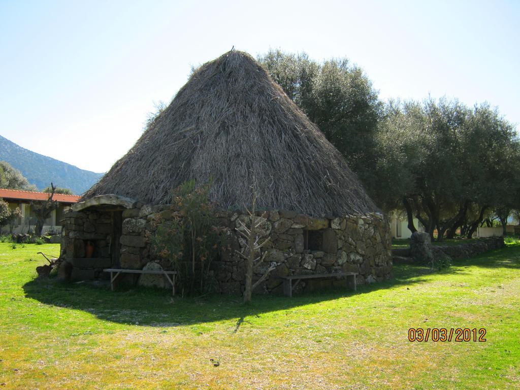 Villa Turismo Rurale Su Cuile à Dorgali Extérieur photo